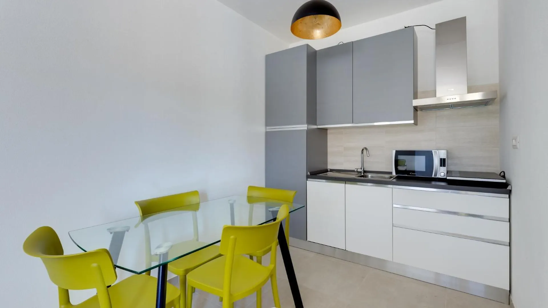 Lemon Apartment 1 Àrbatax