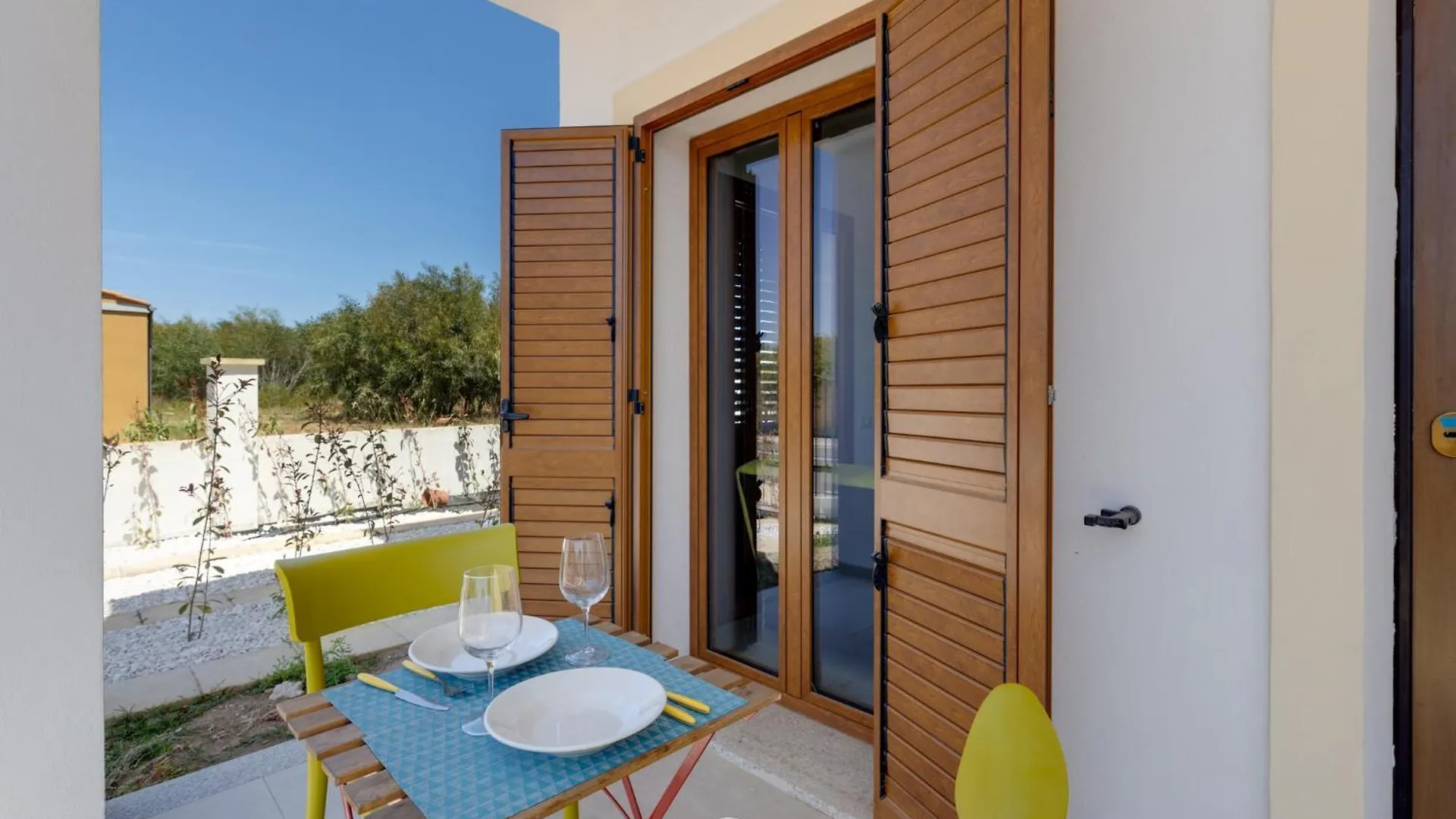Lemon Apartment 1 Àrbatax